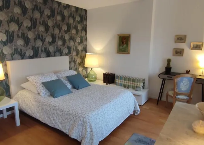 Akvarelo Bed and breakfast Asnières-la-Giraud